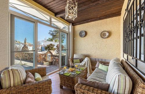 Titulcia House | Waou Deluxe Cottage Titulcia
