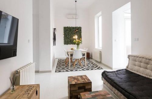 Ensanche Diputacion Apartment | White Loft Alicante