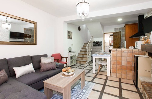 Niguelas House | Wonderful private villa for 6 guests with WIFI, TV and terrace