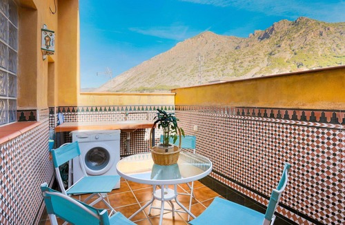 Niguelas House | Wonderful private villa for 6 guests with WIFI, TV and terrace