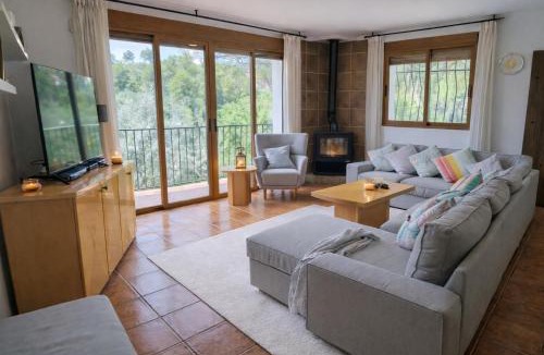 Genoves Villa | Wonderful Villa, Heated Pool, Near Beautiful Xàtiva Town