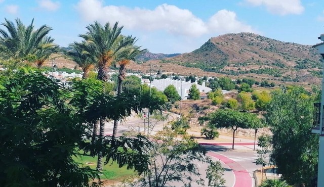 1st floor Luxury Golf Apt El Valle, 5 mins Clubhouse, WiFi & full Sky
