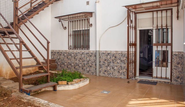 2 bedroom nice home in Alcalá del Río