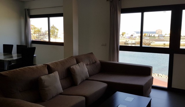 2B Beachfront Apartment