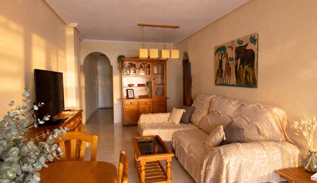 3 bedroom apartment. Swimming pool and parking. Beach 200m, Airport 10 min