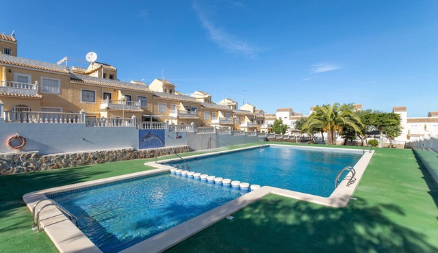 "3 Bedroom Holiday Villa Benani" close to the Sea with Shared Pool & Wi-Fi