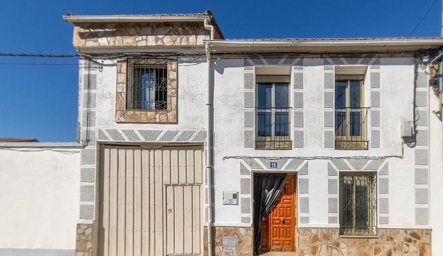 5 bedroom nice home in Villarrín de Campos