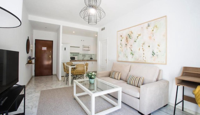 Alijar Lux Bormujos con piscina y parking gratis