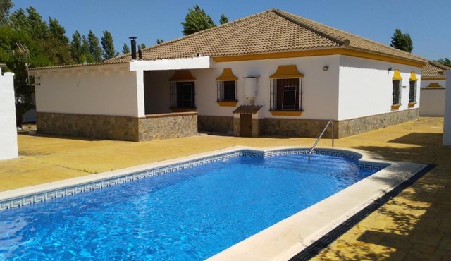 Alojamiento rural " Las Carmenes "