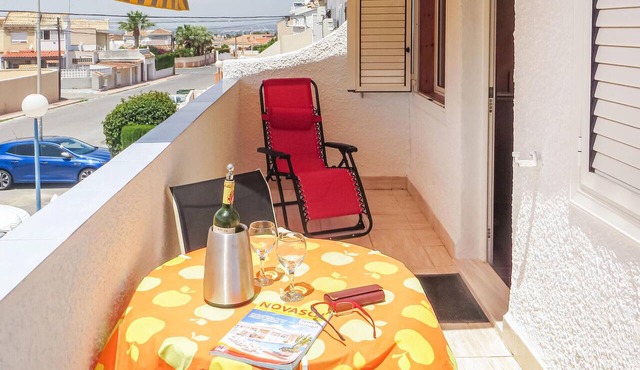 Amazing apartment in Torrevieja with WiFi