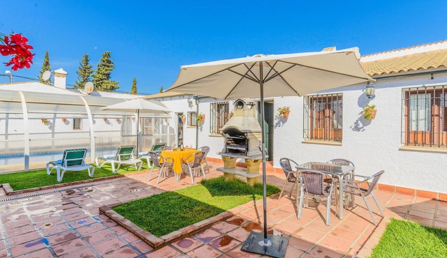 Amazing home in Rivero de Posadas