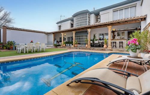 Amazing Home In Illora