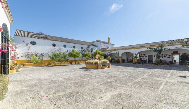 Andalusian Farmhouse with Pool
