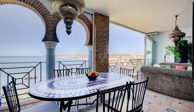 Apartment "Penthouse La Perla de la Bahia 3" with Sea View, Shared Pool & Wi-Fi