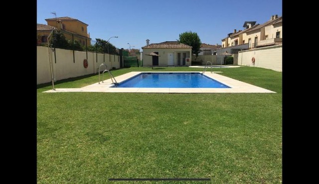 Apartamento en zona playa con vistas a la bahía