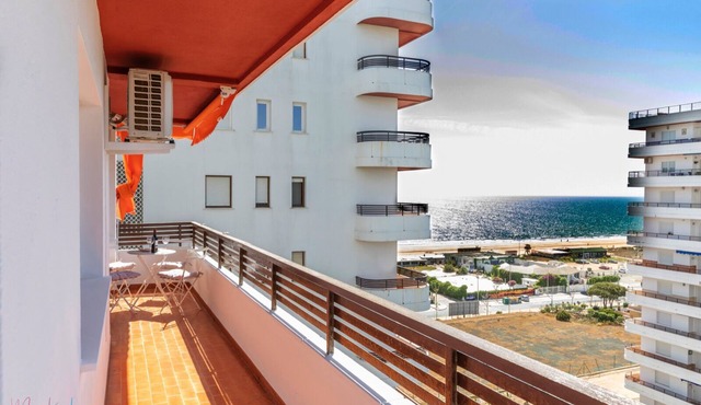 Apartamento Nuevo Junto a la Playa Vistas al mar