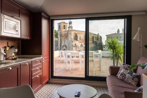 Apartamentos El Patio, Plaza Mayor Trujillo
