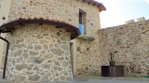 Apartamentos Muralla Sacra in Sober