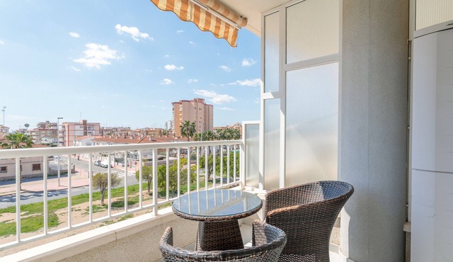 Apartment 'Carmela En Santa Pola' with Balcony, Wi-Fi and Air Conditioning