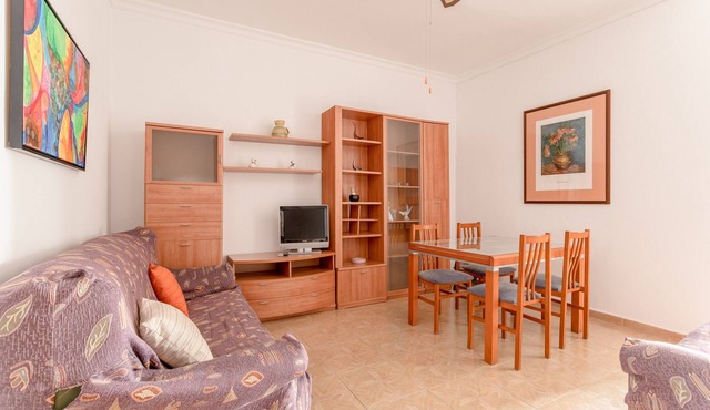 Apartment 'Valle De Abdalajis' with Private Terrace and Wi-Fi