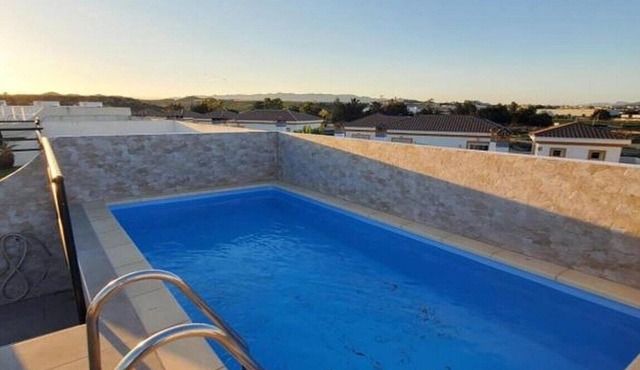 Apartment with shared pool near Almeria coast