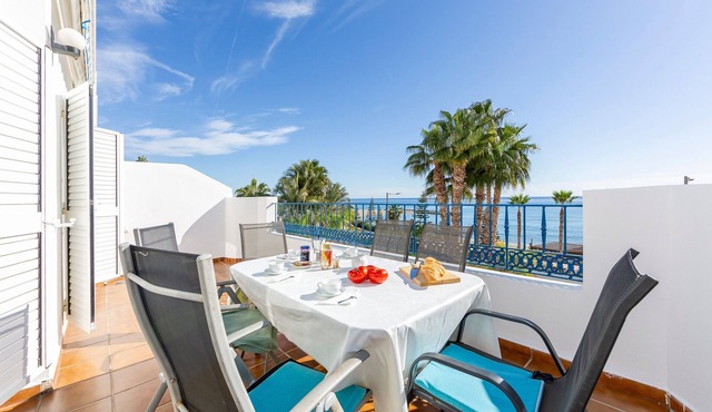 Apartment 'Zahories Córner Mojácar sea views' with Shared Pool, Terrace & Wi-Fi