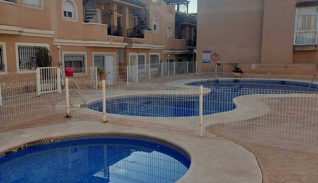 Appartement Avec Toit Terrasse, vue sur la mer