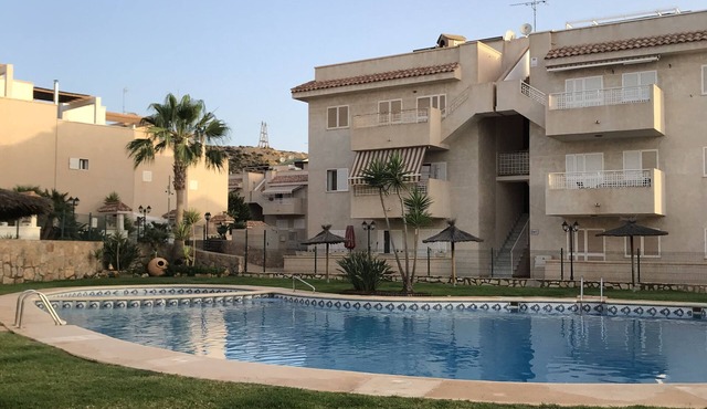 Appartement Plain Pied Avec Piscine à 10 Minutes des Plages