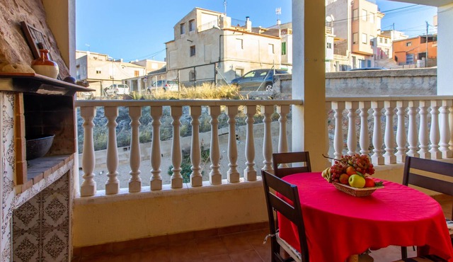 Are you dreaming of a cozy vacation in Spain?