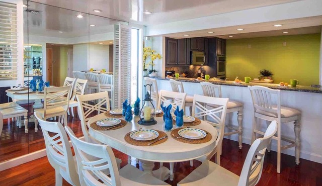 *ATLANTIC REFLECTIONS @ THE BEACH* Penthouse + Last Key White Glove Service. in Key West