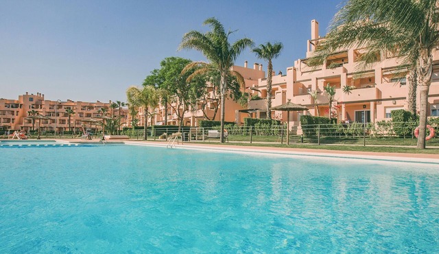 Awesome apartment in Alhama de Murcia