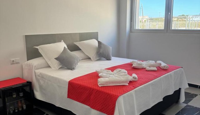B6 Hotel