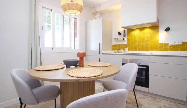 Banda del Mar Frontline Beach House by Del Parque Flats