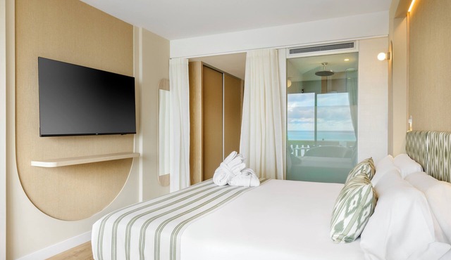 Barceló Illetas Albatros - Adults Only in Calvia