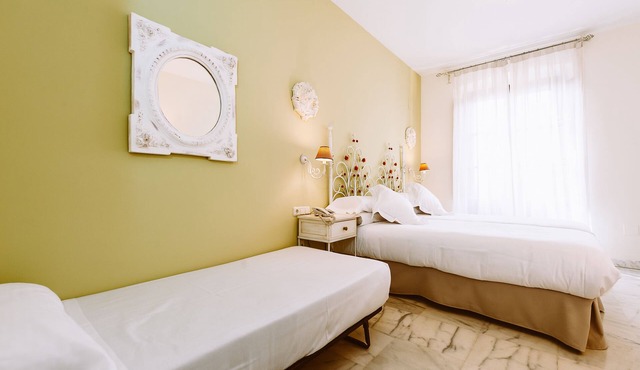 Basic Hotel Doña Manuela