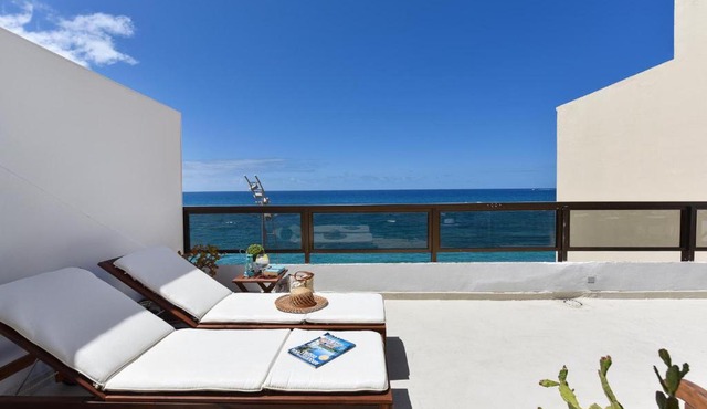 Beach Apartment La Terraza de Sofia by VillaGranCanaria