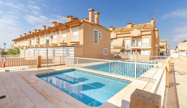 Beach front home in Santa Pola