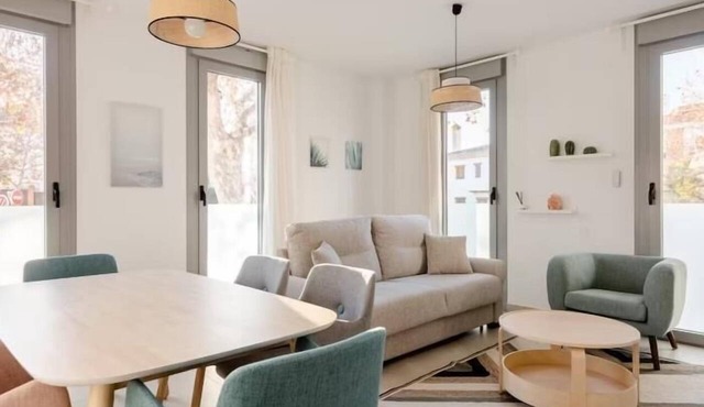 Beautiful apartment in the center of Granada with free parking in Granada