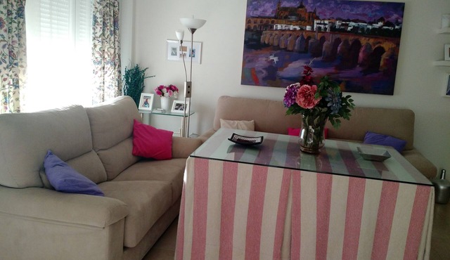 Beautiful designer house with garden 20 minutes from Córdoba
