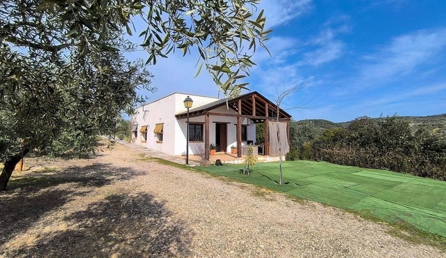 Beautiful home in Adamuz