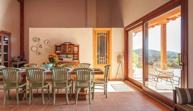 Border design estate with historic olive grove