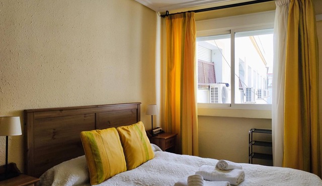Bright apartment in central Seville