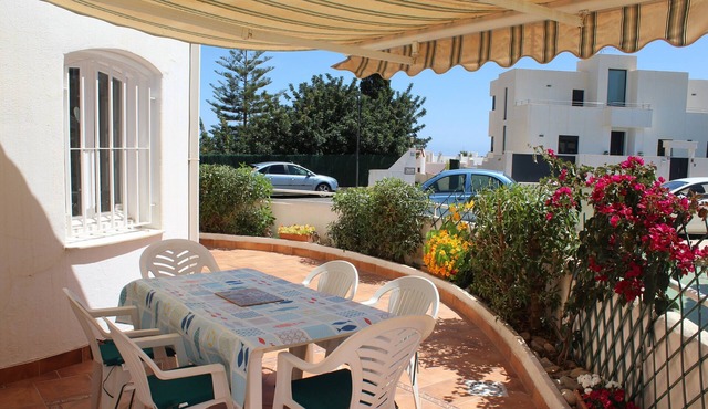 Casa Wilphi - Stylish townhouse 5 minute walk from the beach