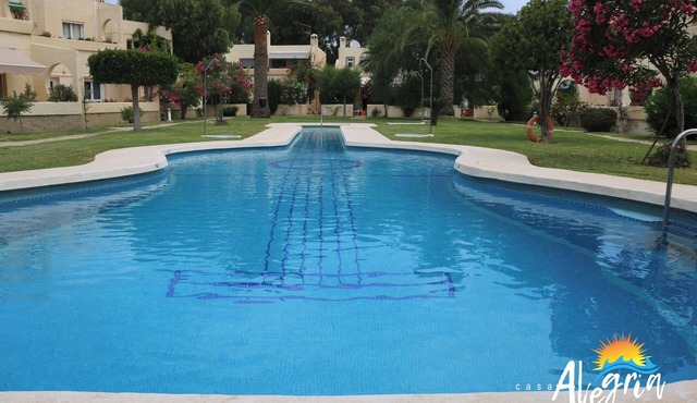 Captivating 2-Bed Beachside Apartment in Mojacar