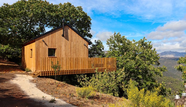 Cabin 'Mirlo Blanco' with Mountain View, Shared Pool and Private Terrace