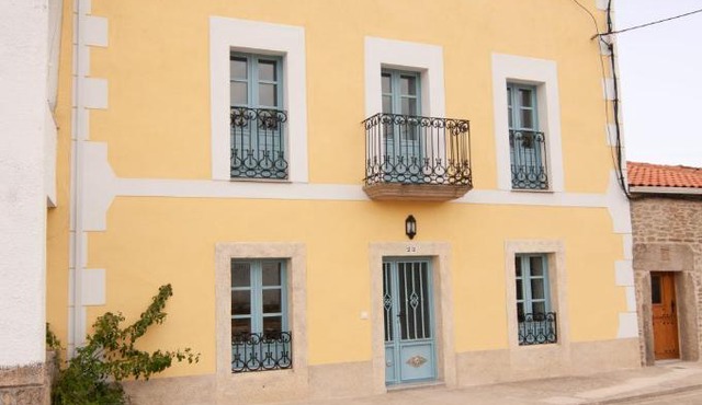 Casa Amarilla Arribes