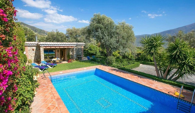 Casa Buganvilla - Two Bedroom Villa, Sleeps 4