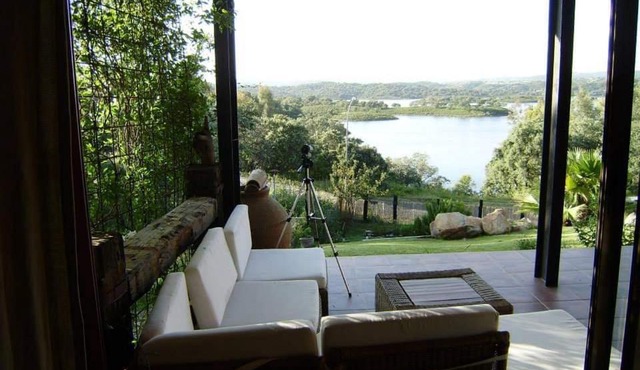 Casa con encanto frente al lago