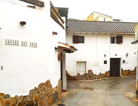 Casa Cueva, Cuevas del Emir in Freila