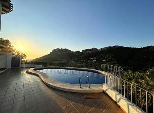 Casa Dalí Spacious Hilltop Villa with Sea Views near Dénia medium term stay